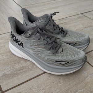 Hoka One One Clifton 9 Men’s Running Shoes Sz 10D